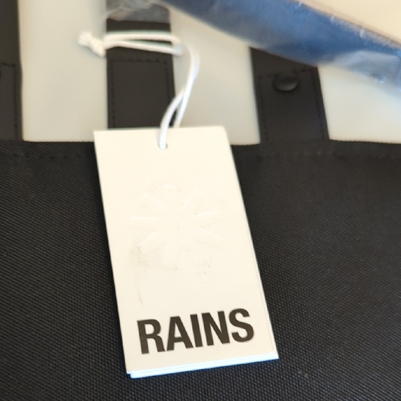 NWT Rains Backpack - Ash Color With Black Strap - Picture 3 of 7